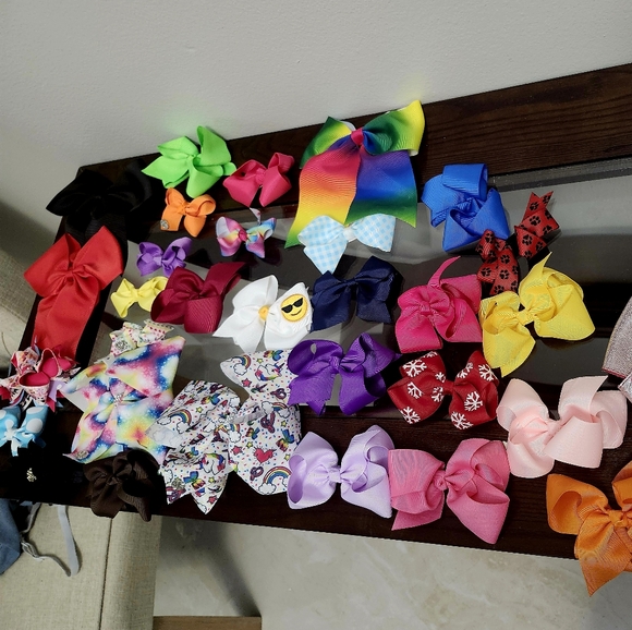 Other - Lot of Girls Bows, Assorted colors